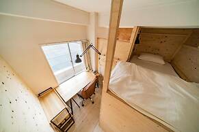 ArtBar & GuestHouse ennova - Hostel