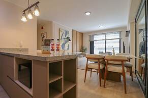w Top Cozy 3BR With Balcony in Miraflores