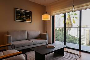 w Homey 3BR With Balcony in Miraflores