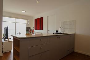 w Luxury Cozy 2BR w Balcony in Miraflores