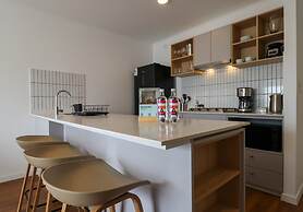 w Luxury Cozy 2BR w Balcony in Miraflores