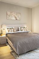 One Lux Stay 3BR / 2BA Antwerp Near Central Station