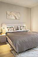One Lux Stay 3BR / 2BA Antwerp Near Central Station