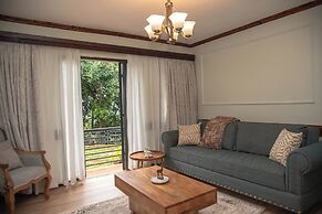 5-Bedroom Villa Facing Mt.Kenya