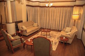 5-Bedroom Villa Facing Mt.Kenya