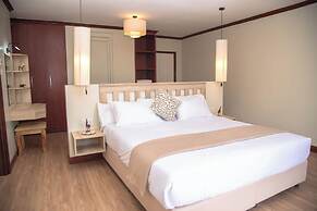 5-Bedroom Villa Facing Mt.Kenya