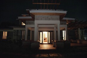 5-Bedroom Villa Facing Mt.Kenya