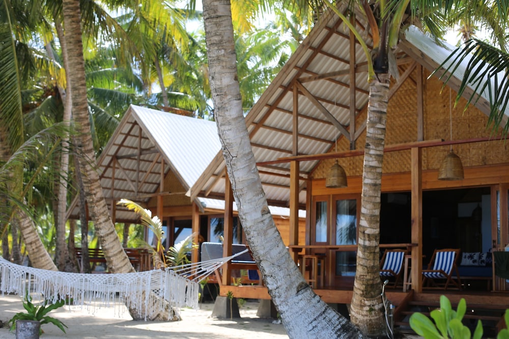 Ombak Biru Resort