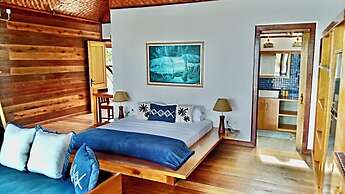 Ombak Biru Resort