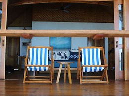 Ombak Biru Resort