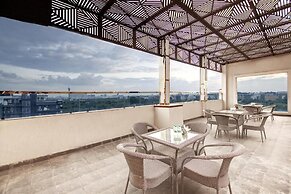 Marks Hotel & Banquet