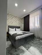 Aparan Hotel