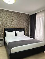 Aparan Hotel
