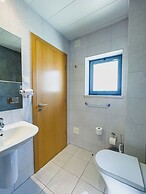 Hotel 13 de Outubro by Umbral