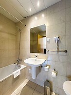 Hotel 13 de Outubro by Umbral