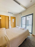 Hotel 13 de Outubro by Umbral