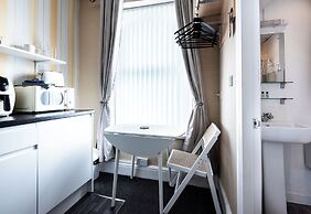 The Bayview Apart Hotel