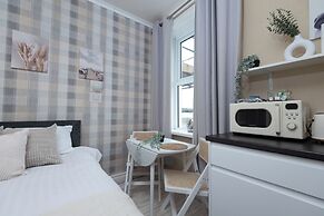 The Bayview Apart Hotel