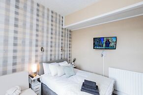 The Bayview Apart Hotel