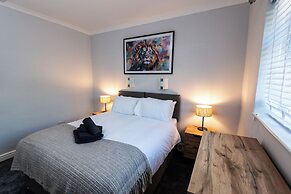The Bayview Apart Hotel