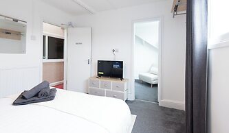 The Bayview Apart Hotel