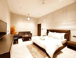 HOTEL MONDAY - Comfortable & Safe Stays