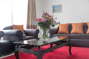 Gemina Court