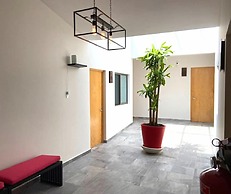 Hotel KERI INN