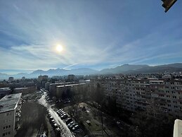 Stunning Panoramic View Last Floor Save