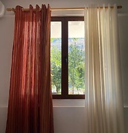 Xho's Forest Guest House