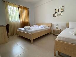 Xho's Forest Guest House