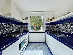 YourHome - Villa Ayala