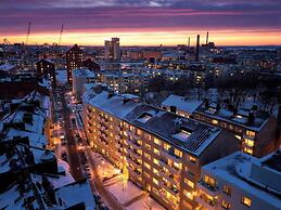 Punavuorenkatu 15
