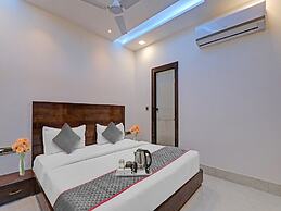 Townhouse Hotel Spotlight