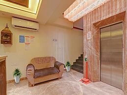 Townhouse Hotel Spotlight