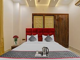 Townhouse Hotel Spotlight