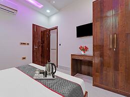 Townhouse Hotel Spotlight