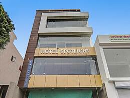 Townhouse Hotel Spotlight