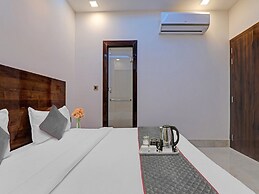 Townhouse Hotel Spotlight