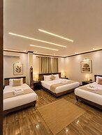 Foola Pyramids Inn Hotel
