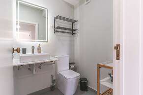 Bays Secrets Apartment by Atlantic Holiday
