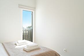 Bays Secrets Apartment by Atlantic Holiday