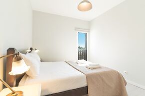 Bays Secrets Apartment by Atlantic Holiday