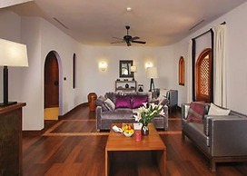 Sanctum Inle Resort