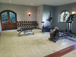 Sanctum Inle Resort