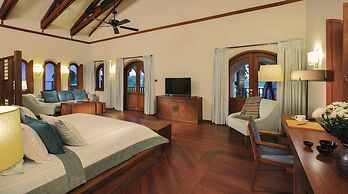 Sanctum Inle Resort