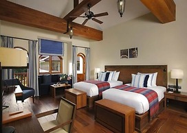 Sanctum Inle Resort