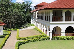 Sanctum Inle Resort