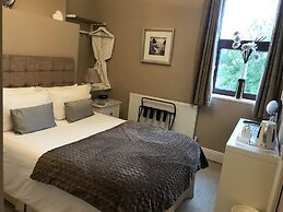 Bridge Farm Hotel