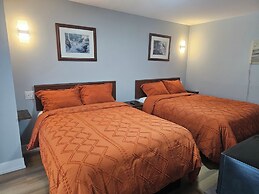 Arrowhead Inn by Baaman's